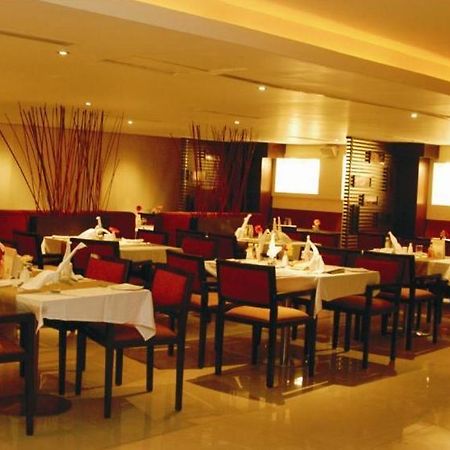 Hotel Ashoka Klassic Гайдарабад Екстер'єр фото